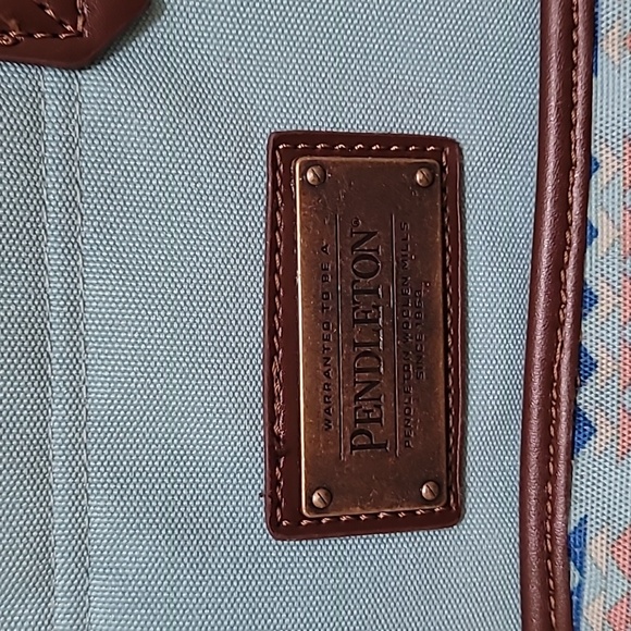Pendleton Harding Collection Tote - Picture 3 of 10